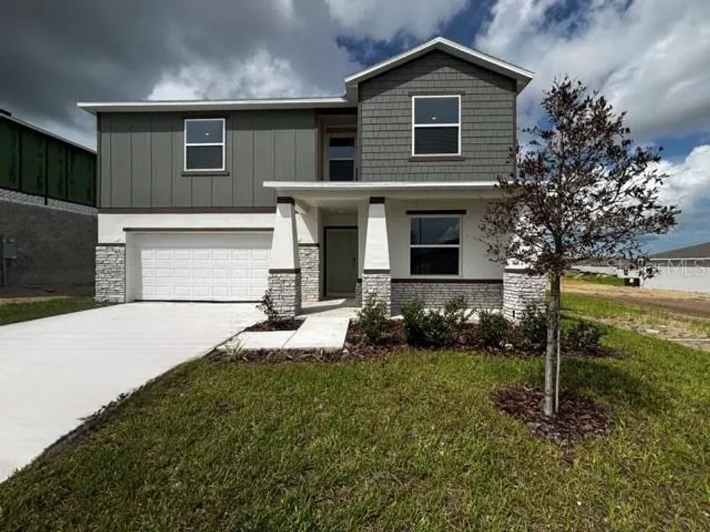 621 Broadoak Drive, DUNDEE