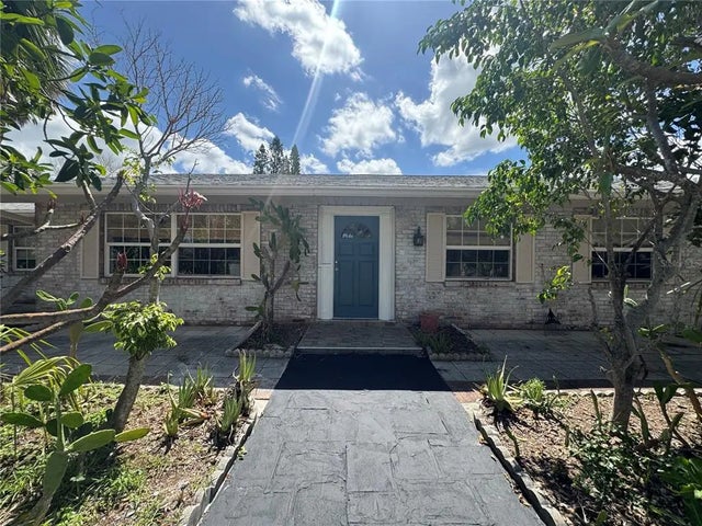 695 Mandalay Avenue, CLEARWATER BEACH