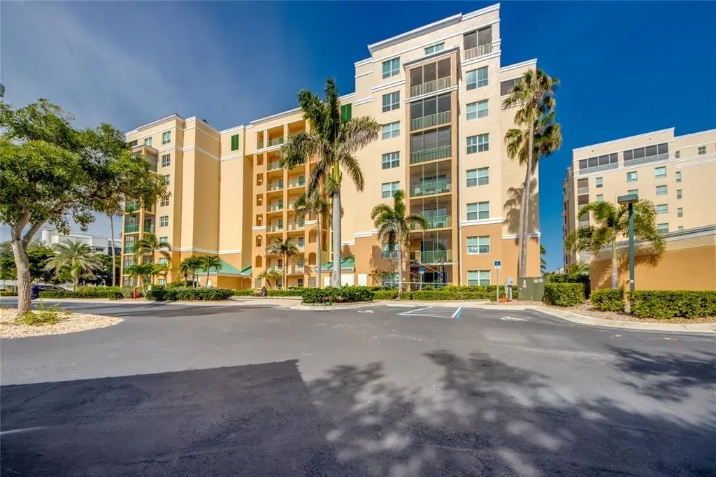 2090 Matecumbe Key Road 1202, PUNTA GORDA