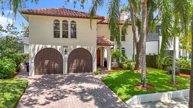 4215 W Culbreath Avenue, TAMPA