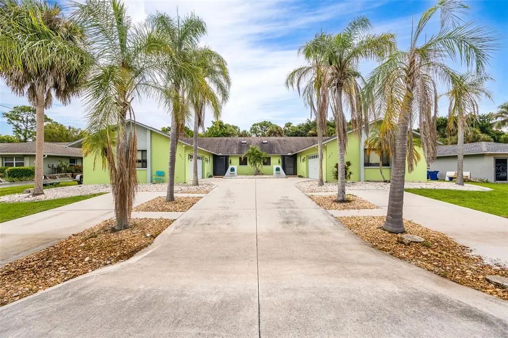 5815/5817 Littlestone Court, NORTH FORT MYERS