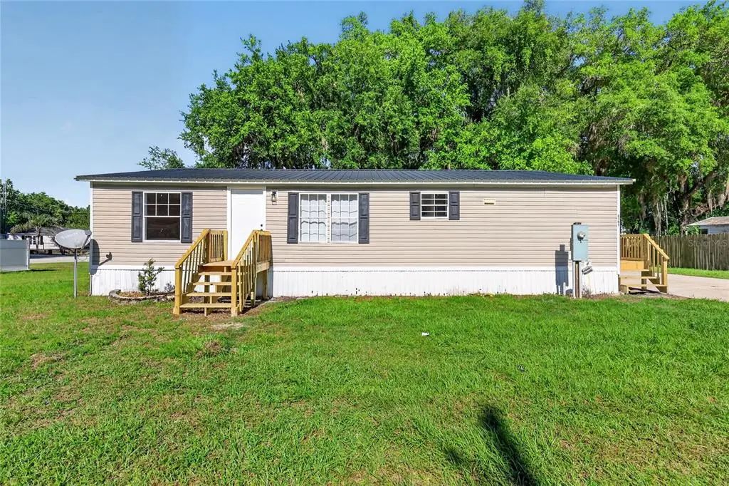 3181 County Road 521b, WILDWOOD