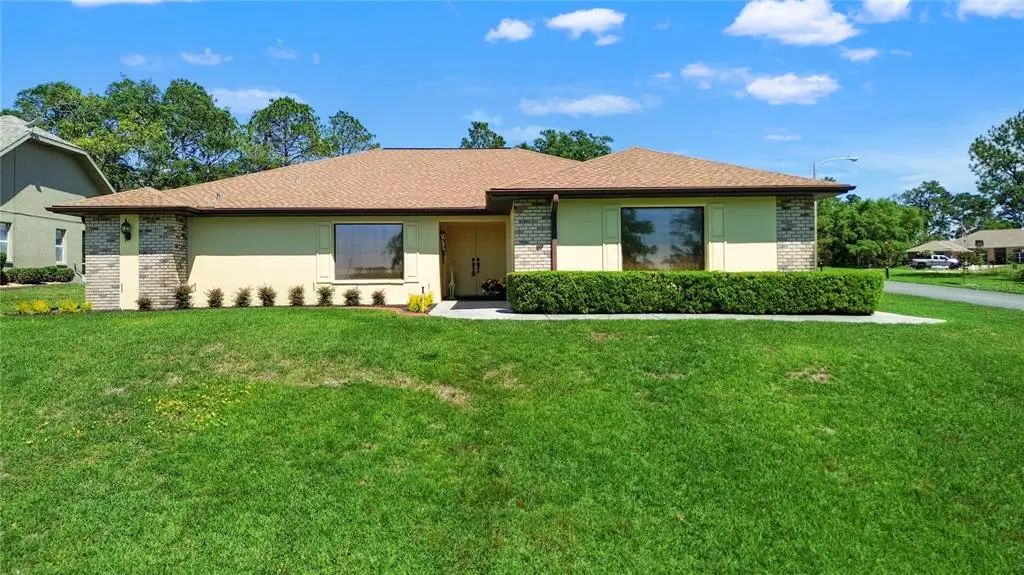 12001 Granada Place, WEEKI WACHEE