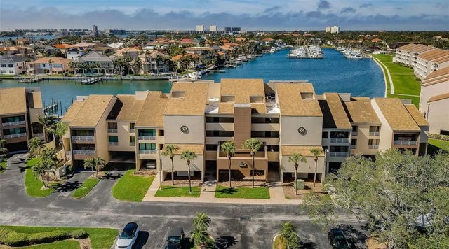 2775 Kipps Colony Drive S 105, GULFPORT