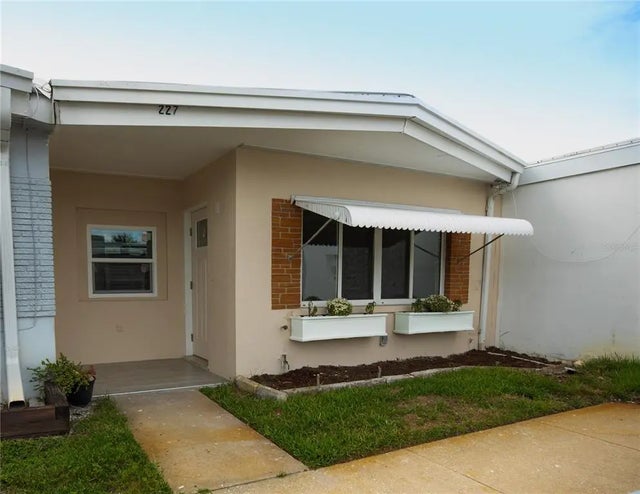 250 Rosery Road Nw 227, LARGO