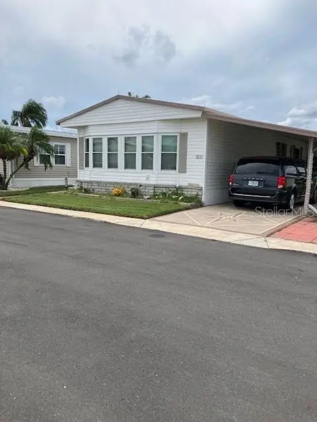 3211 Southport Drive, HOLIDAY