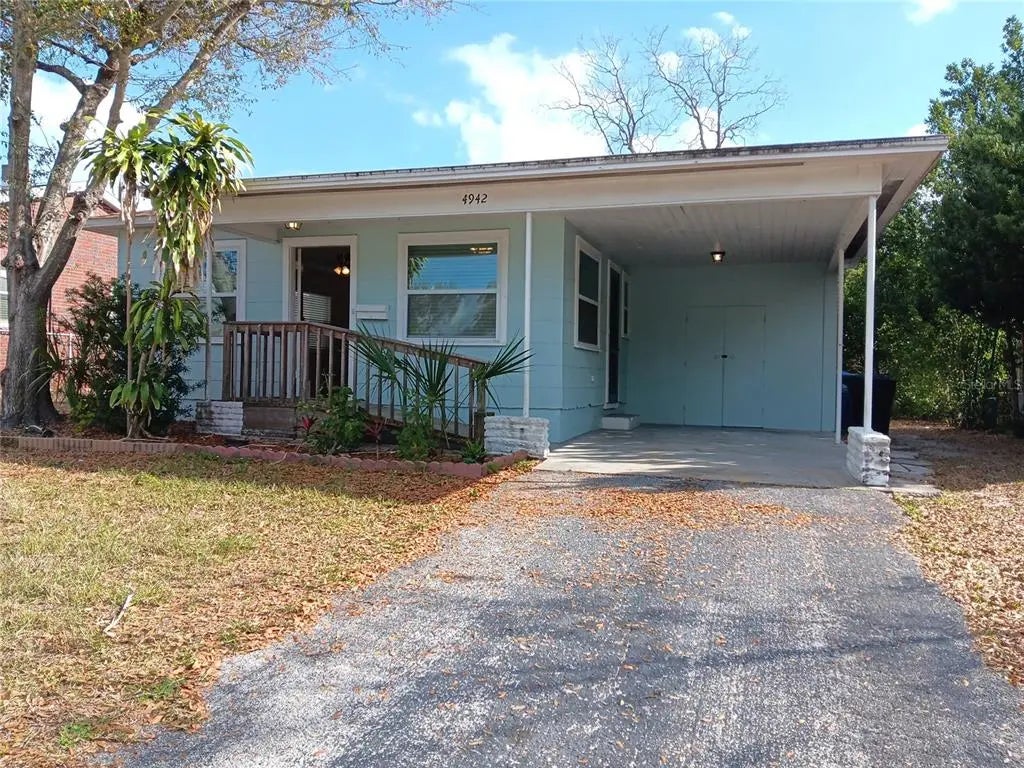 4942 Oxford Avenue N, ST PETERSBURG
