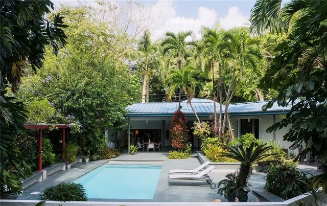 14 Tortugo Street, GUAYNABO