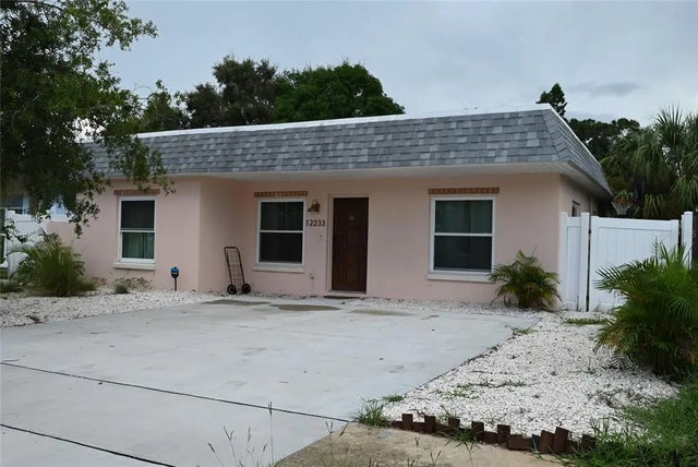 12233 Eldon Drive, LARGO