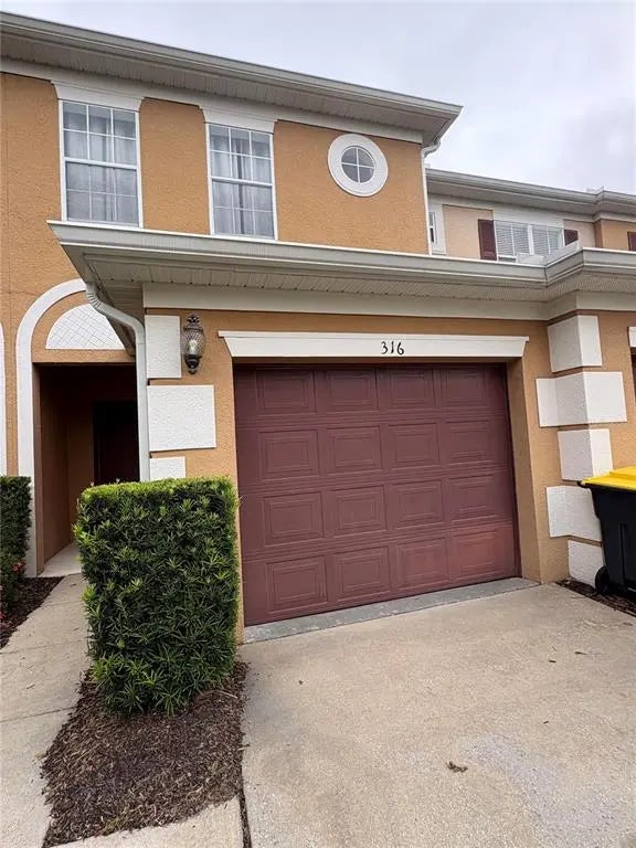 316 Chelsea Drive, DAVENPORT