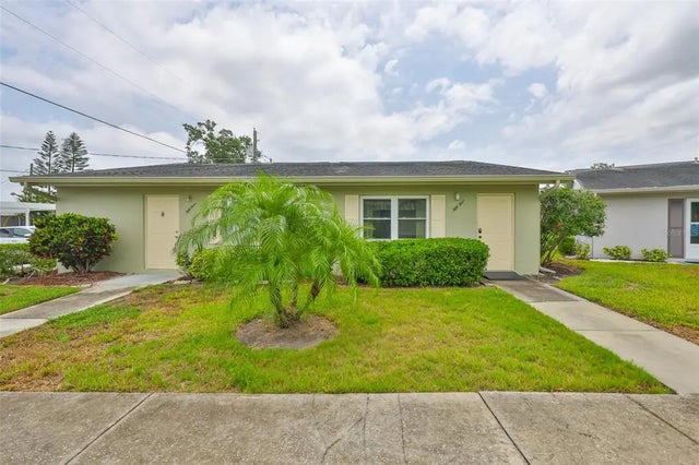 302 Canton Court 54, SUN CITY CENTER