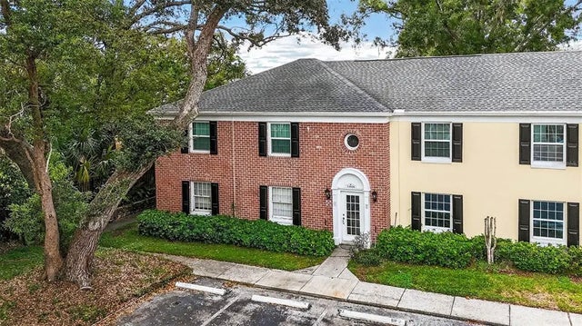 13824 Orange Sunset 202, TAMPA