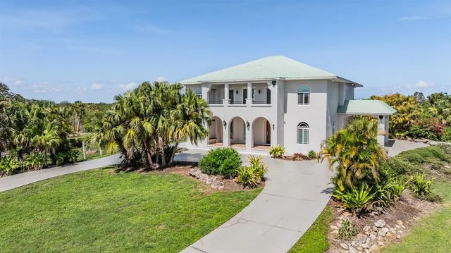 4710 Troydale Road, TAMPA