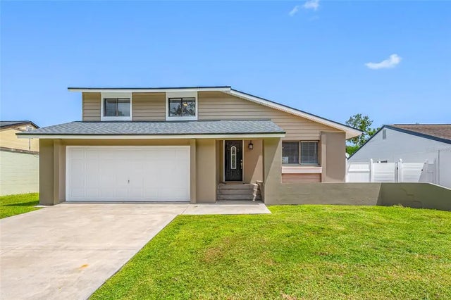 16119 Copperfield Drive, TAMPA