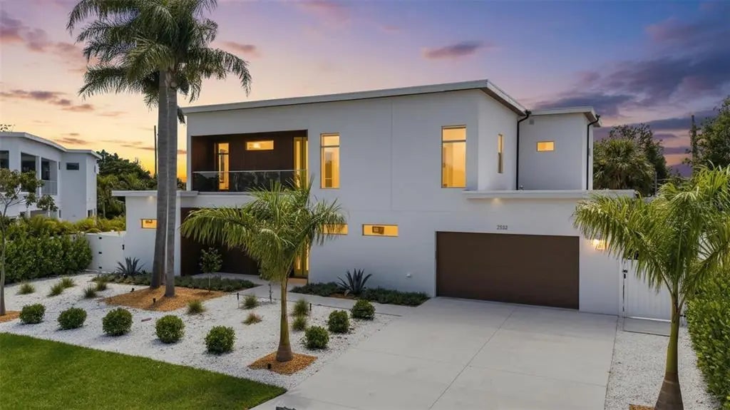 2532 Fruit Tree Drive, SARASOTA