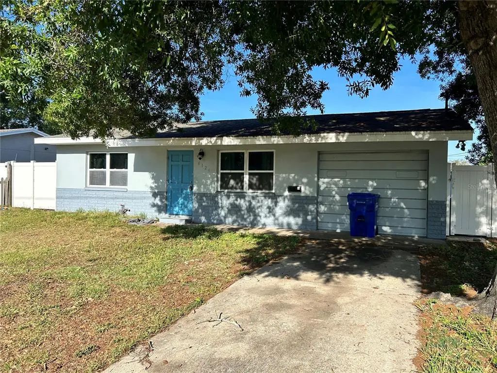 6126 58th Street N, KENNETH CITY