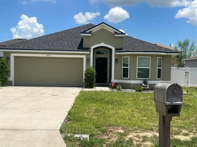 1015 Sabine Place, KISSIMMEE