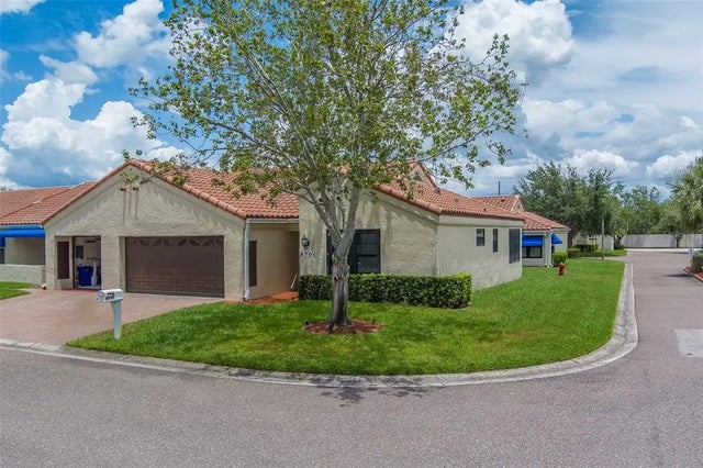 8701 40th Lane N, PINELLAS PARK