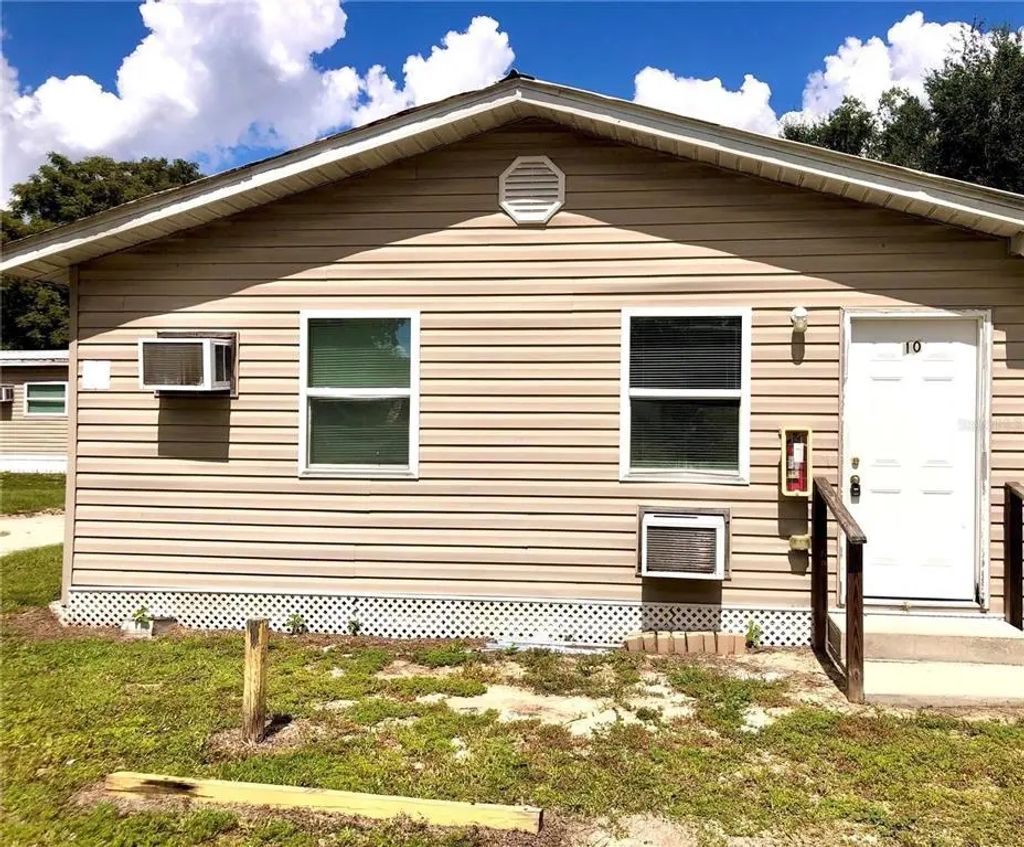 110 Forest Avenue 10, DAVENPORT