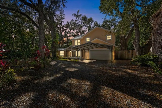 315 Wooten Road, LUTZ