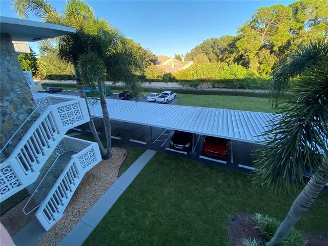 4880 Locust Street Ne 323, ST PETERSBURG