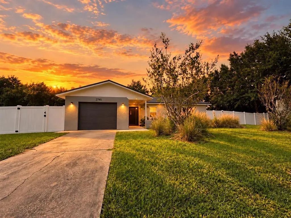 2745 Green Meadow Circle, KISSIMMEE
