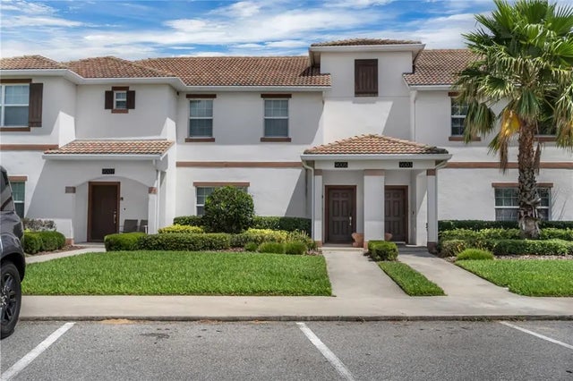 9005 Stinger Drive, DAVENPORT