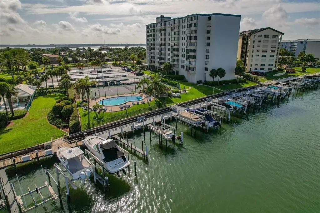 660 Island Way 301, CLEARWATER BEACH