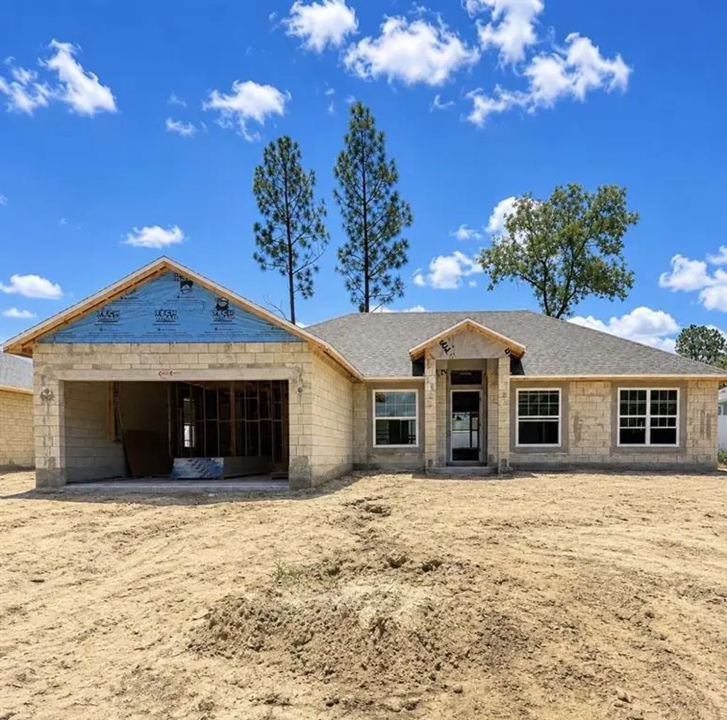 8433 N Inca, DUNNELLON