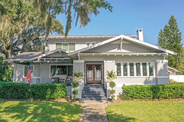 1433 N Lake Howard Drive, WINTER HAVEN