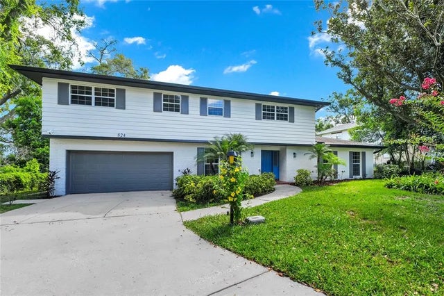 824 Lake Elbert Court, WINTER HAVEN