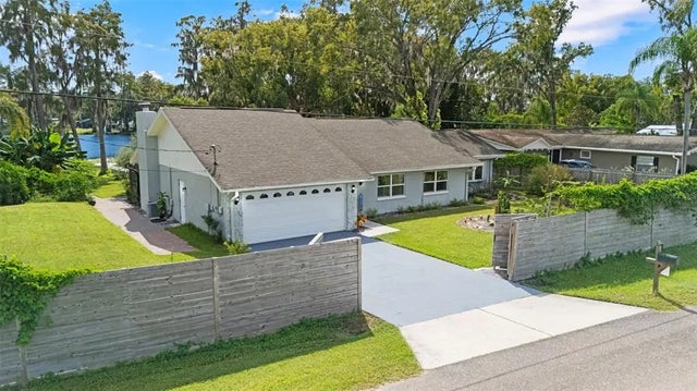 21334 Lake Sharon Drive, LAND O LAKES