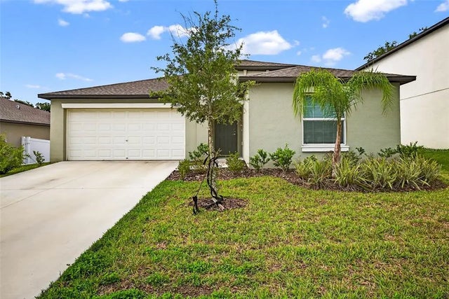 36618 Garden Wall Way, ZEPHYRHILLS