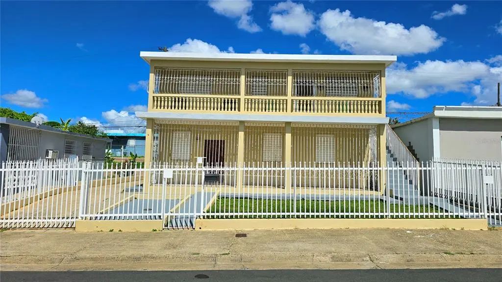 3 St. Magnolia Gardens 5-b, BAYAMON