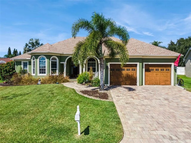 673 Hart Lake Drive, WINTER HAVEN