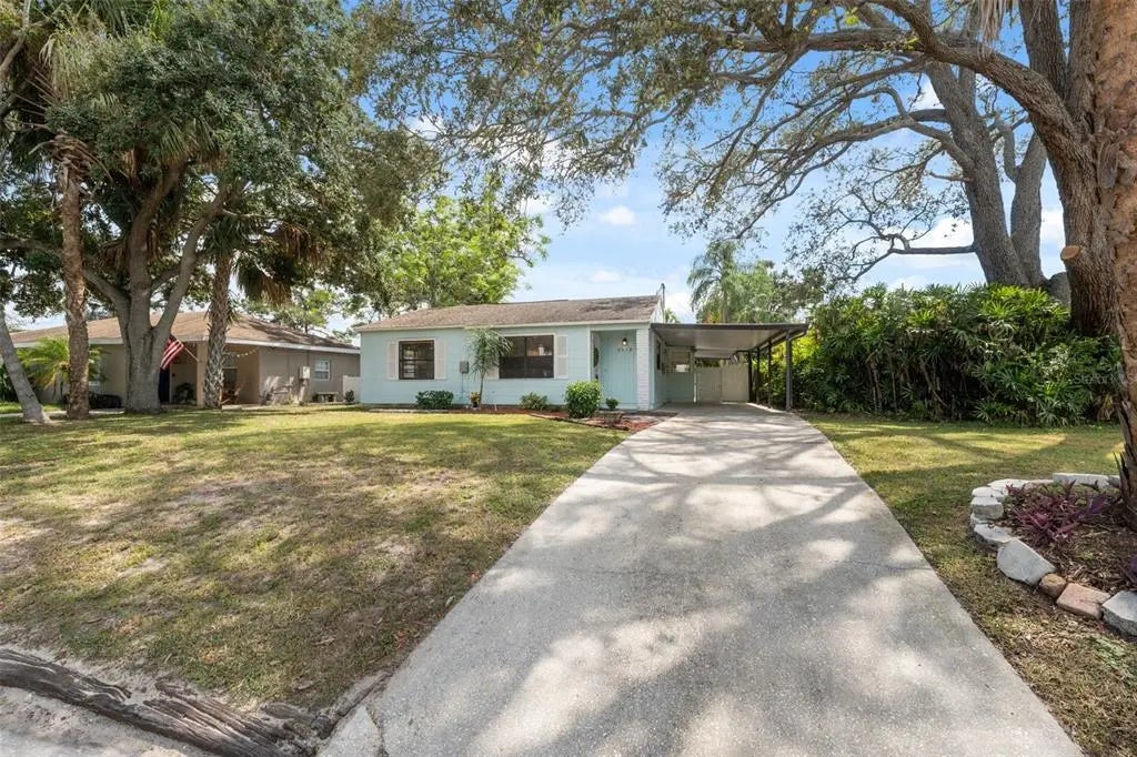 3918 W Fig Street, TAMPA