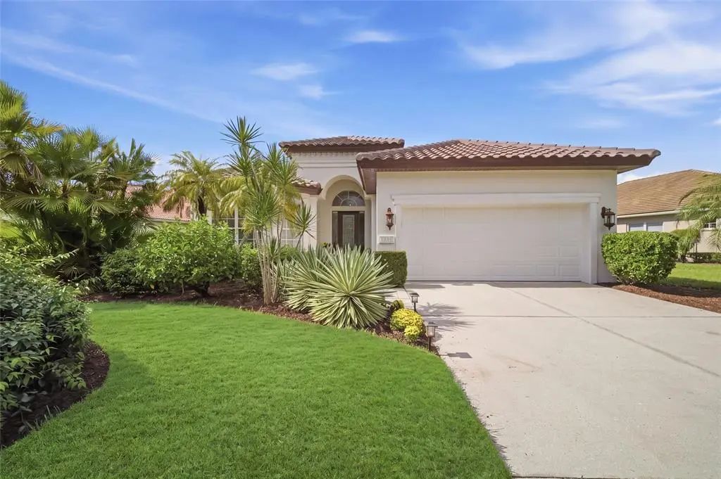 7029 Lennox Place, BRADENTON