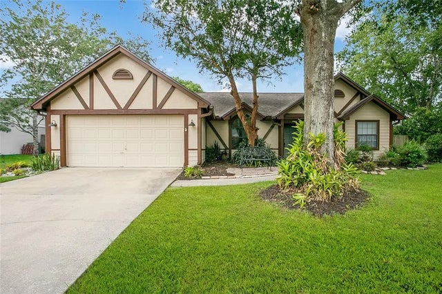 3063 Riviera Bay Court, OVIEDO