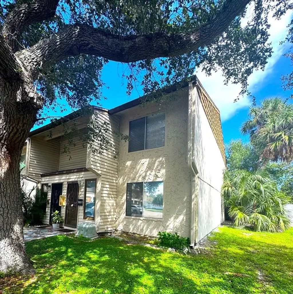 6301 23rd Street N, ST. PETERSBURG