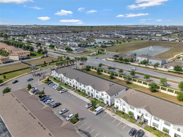 2408 Dubai St, KISSIMMEE