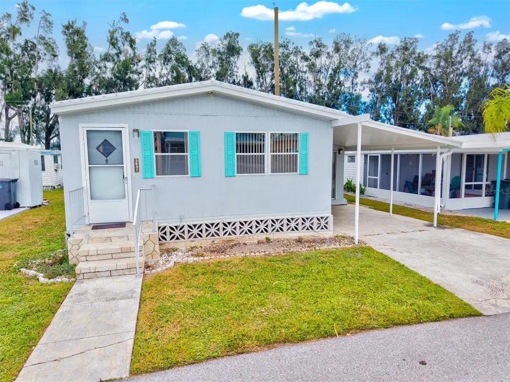 3831 115th Street Court W, BRADENTON