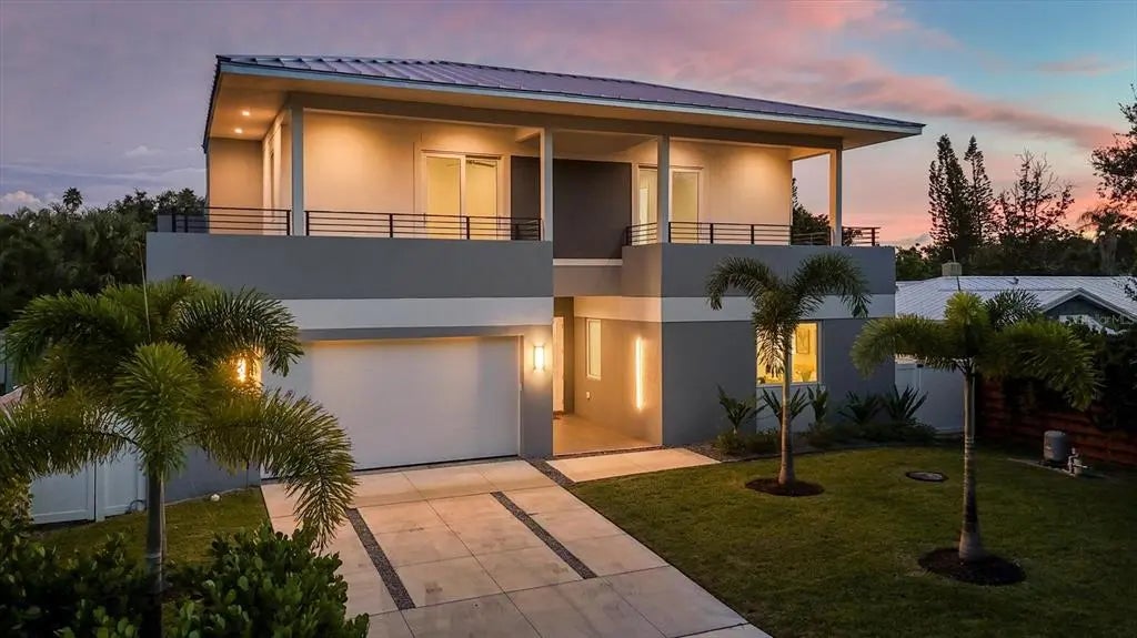 2234 Hibiscus Street