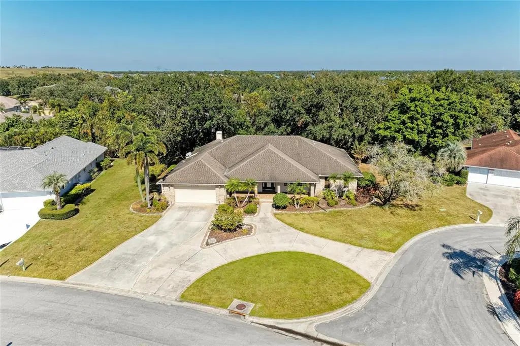 5668 Country Lakes Drive, SARASOTA