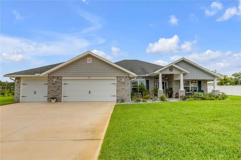 215 Lagoon Mist Court, OAK HILL