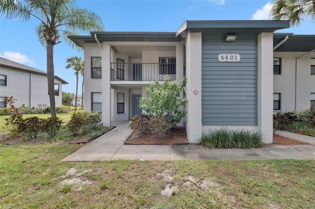 4401 46 Ave W Avenue W 201, BRADENTON