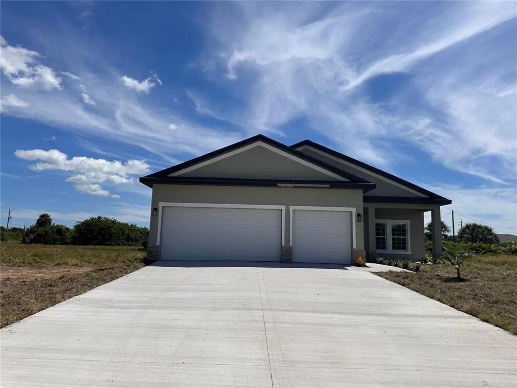 121 Indian Creek Drive, ROTONDA WEST