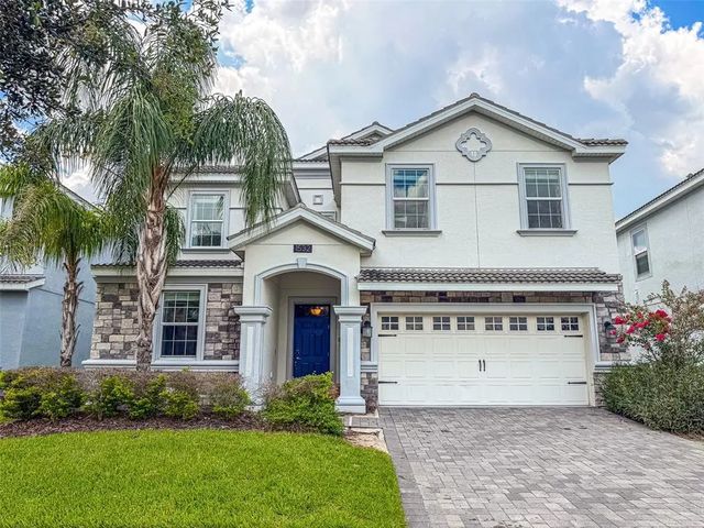 1532 Maidstone Court, DAVENPORT
