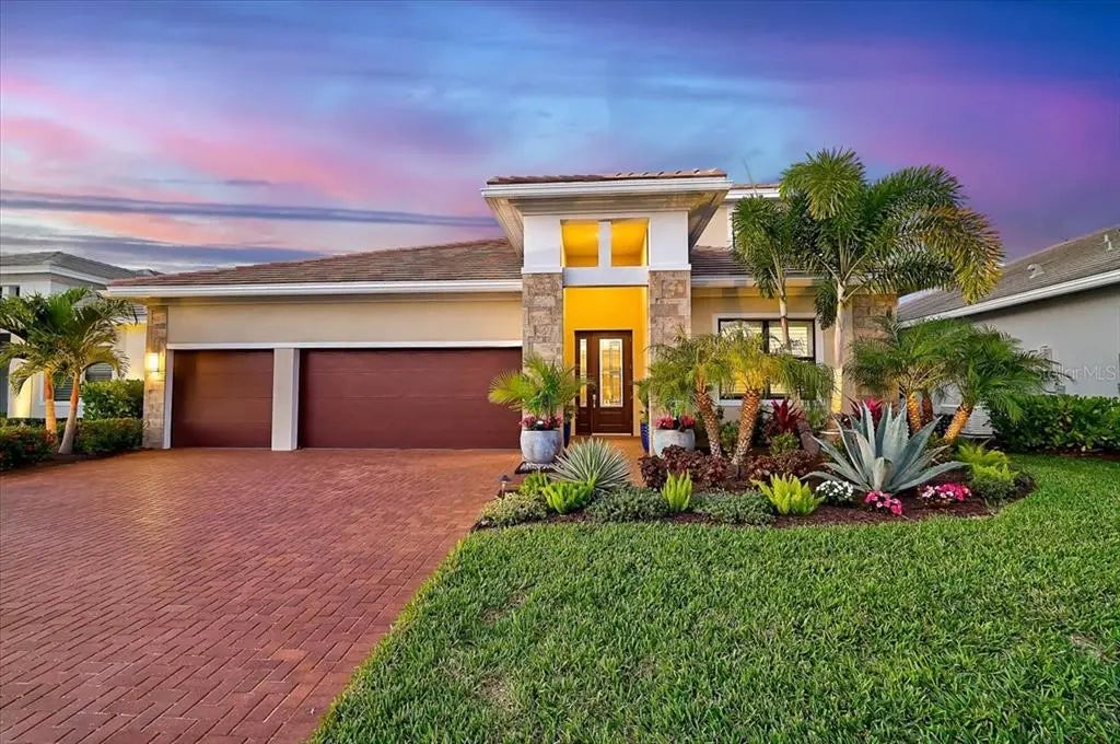 4966 Kiva Circle, BRADENTON