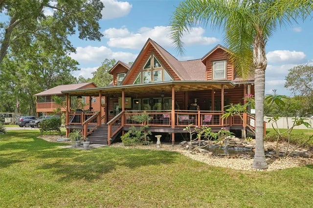 5817 Myrtle Lane, TAMPA