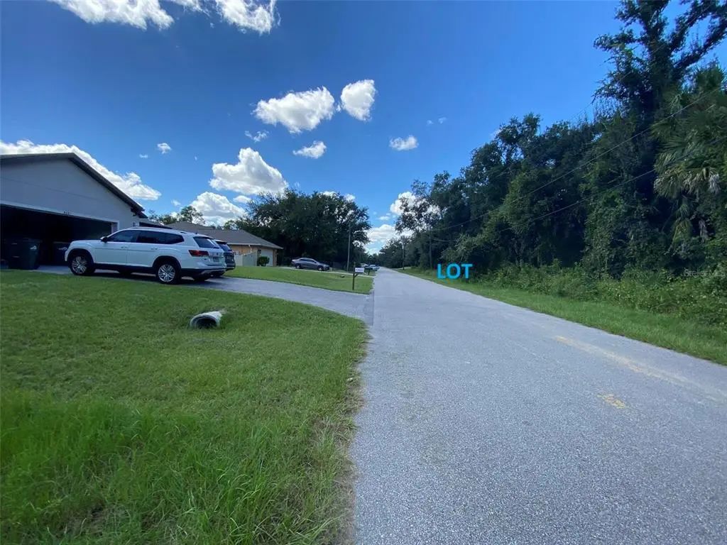 April Avenue, NORTH PORT